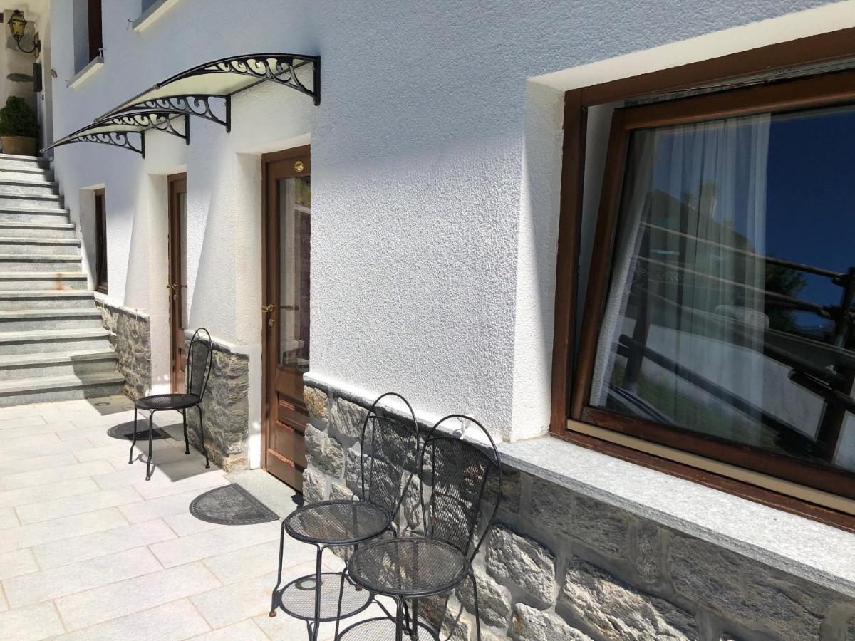 Affittacamere Buenavista Guest House Champoluc Extérieur photo